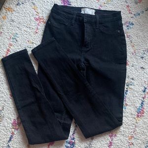 Black skinny jeans size 26 from Free People